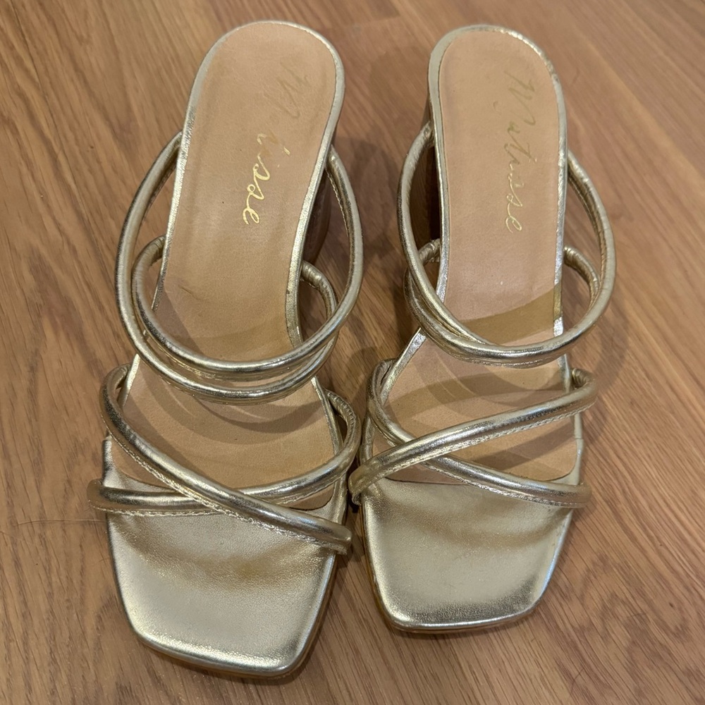 Matisse like new sandals, worn once